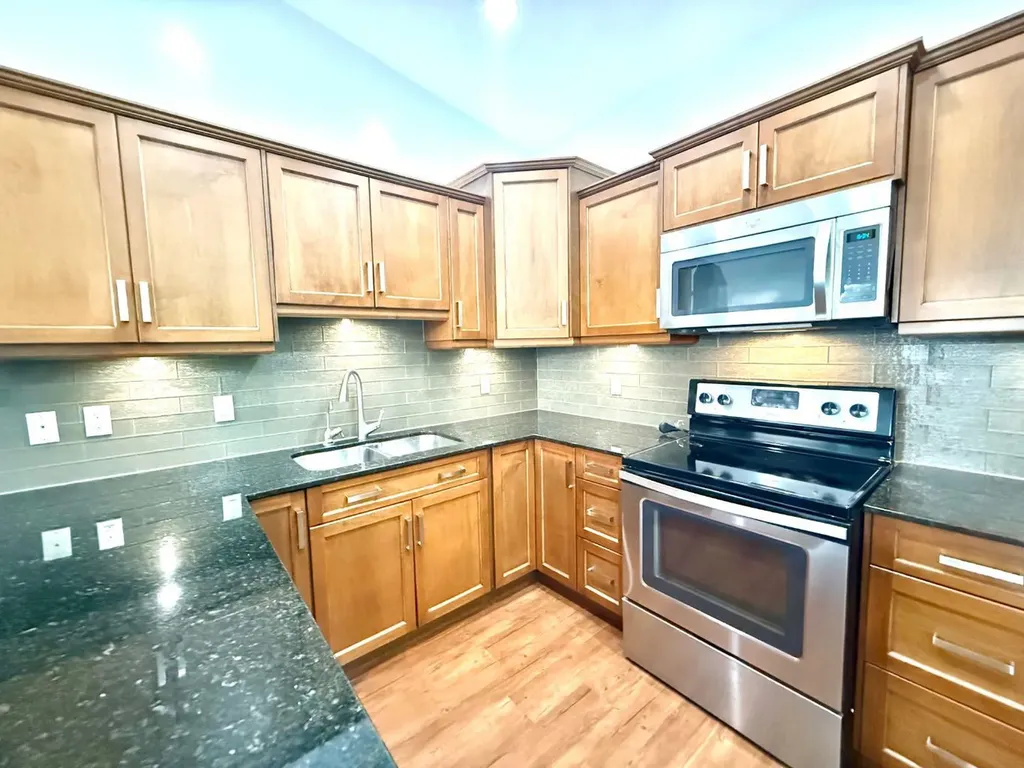 501 Sunvale Crescent NE High River AB T1V 0E8