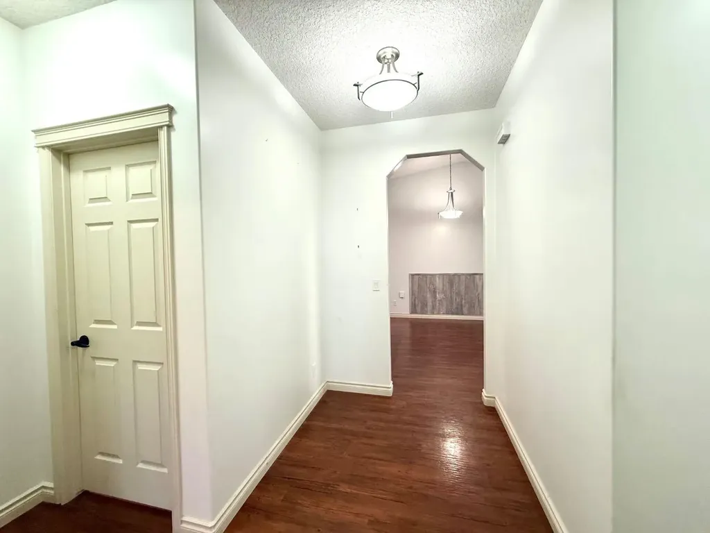 501 Sunvale Crescent NE High River AB T1V 0E8