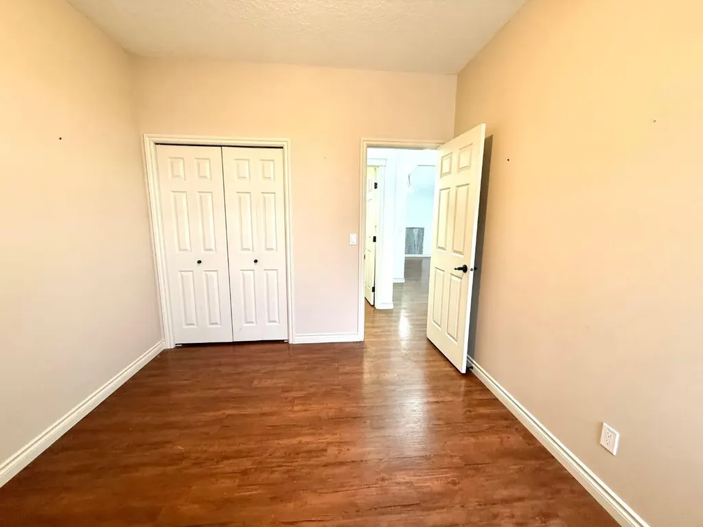 501 Sunvale Crescent NE High River AB T1V 0E8