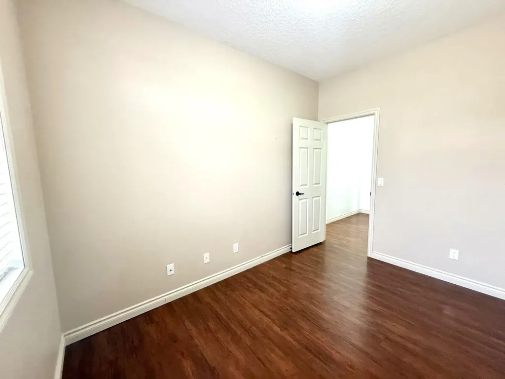 501 Sunvale Crescent NE High River AB T1V 0E8
