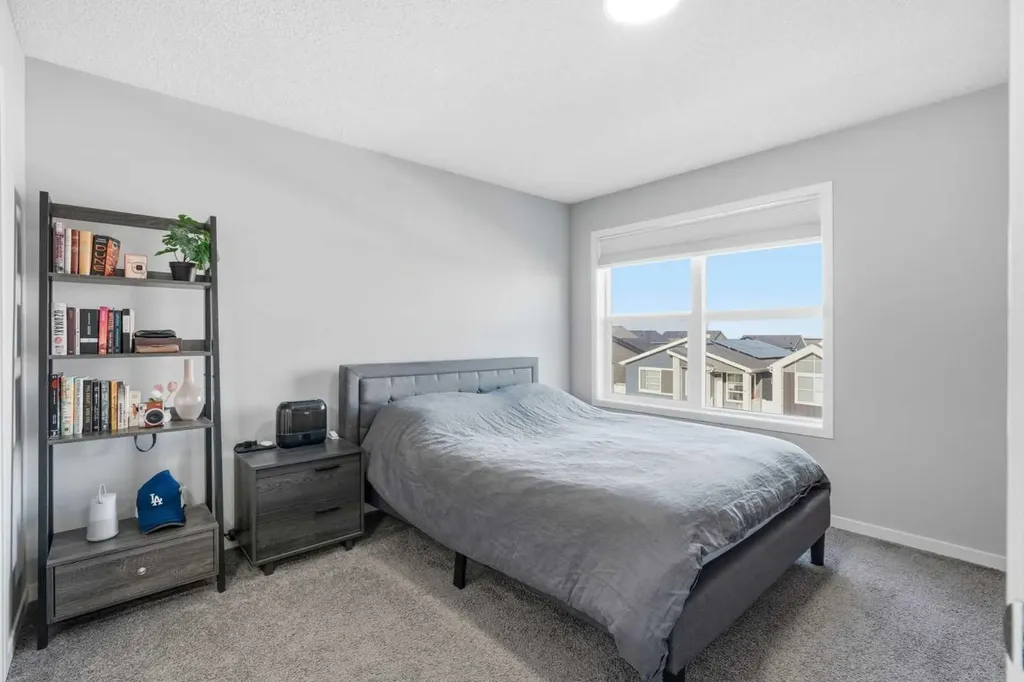 49 Lucas Grove NW Calgary AB T3P 1R4