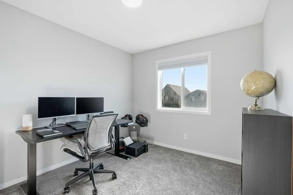 49 Lucas Grove NW Calgary AB T3P 1R4