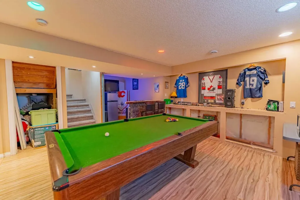 142 West Pointe Circle Cochrane AB T4C 0C2