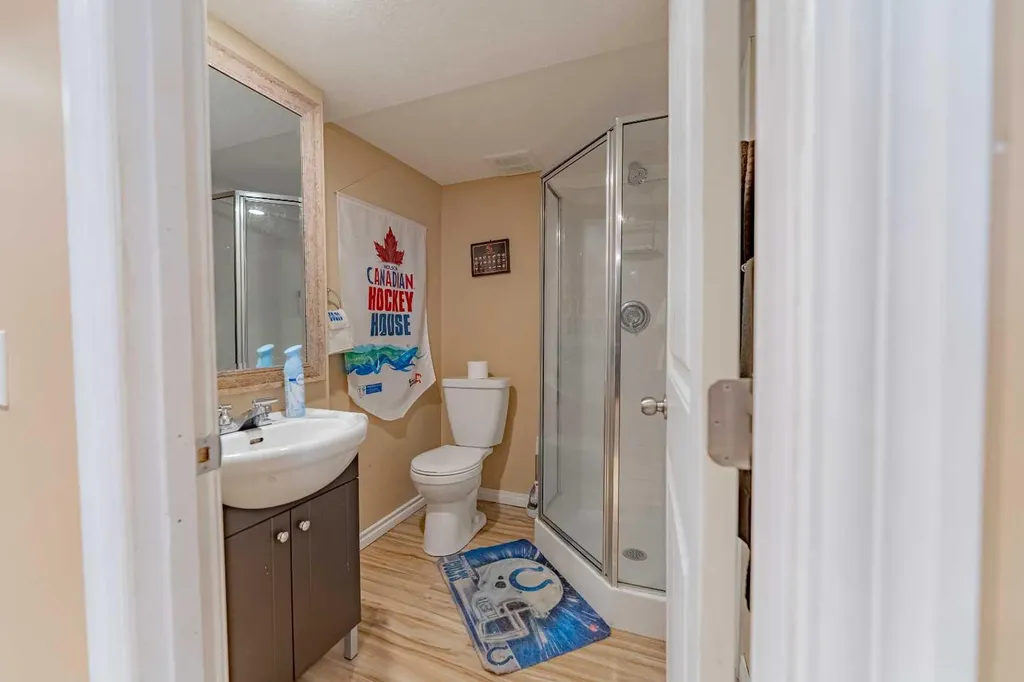 142 West Pointe Circle Cochrane AB T4C 0C2