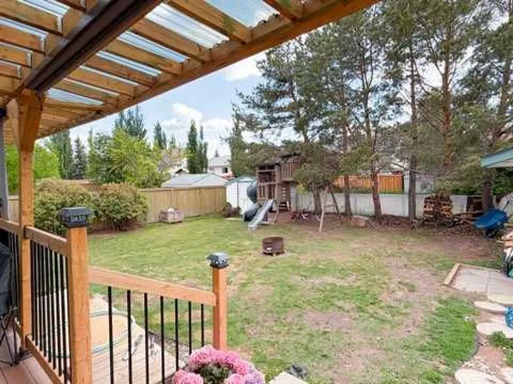 8218 Mission Heights Drive Grande Prairie AB T8W 2A5