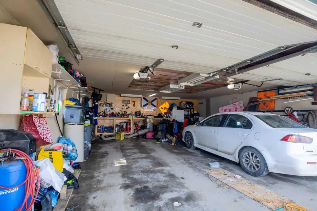 8218 Mission Heights Drive Grande Prairie AB T8W 2A5