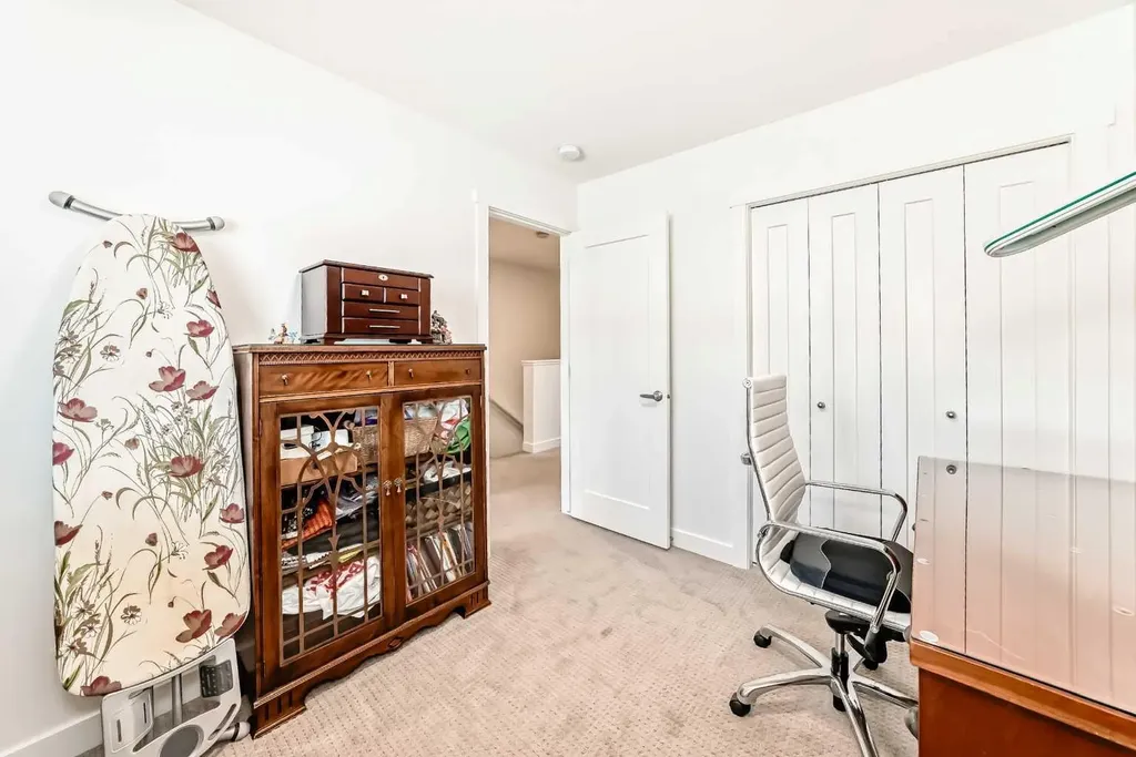 52 Walden Lane SE Calgary AB T2X 2A7