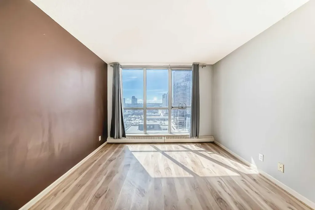 650 10 Street SW Calgary AB T2P 5G4