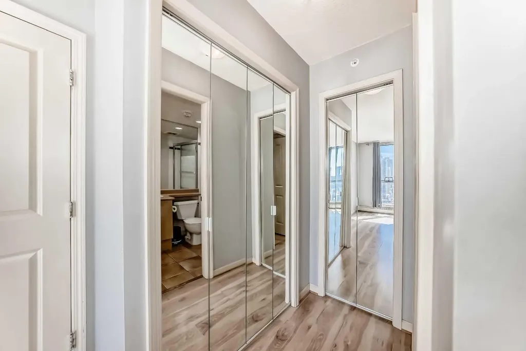 650 10 Street SW Calgary AB T2P 5G4
