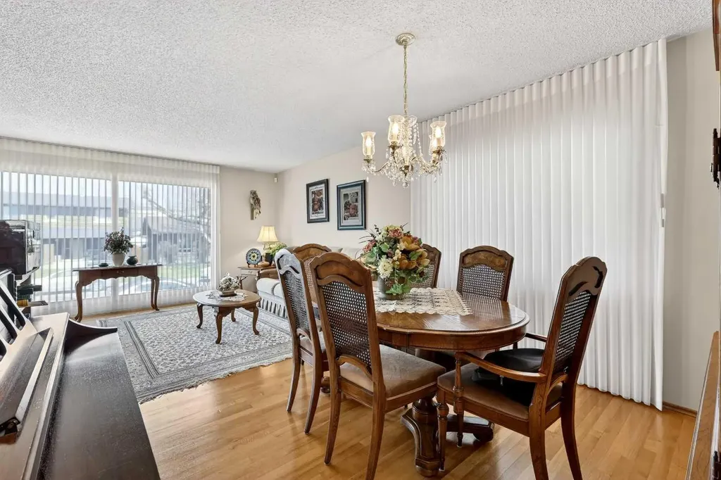 168 Templewood Drive NE Calgary AB T1Y4G8
