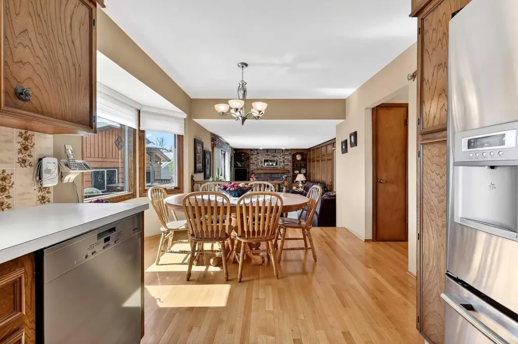 168 Templewood Drive NE Calgary AB T1Y4G8