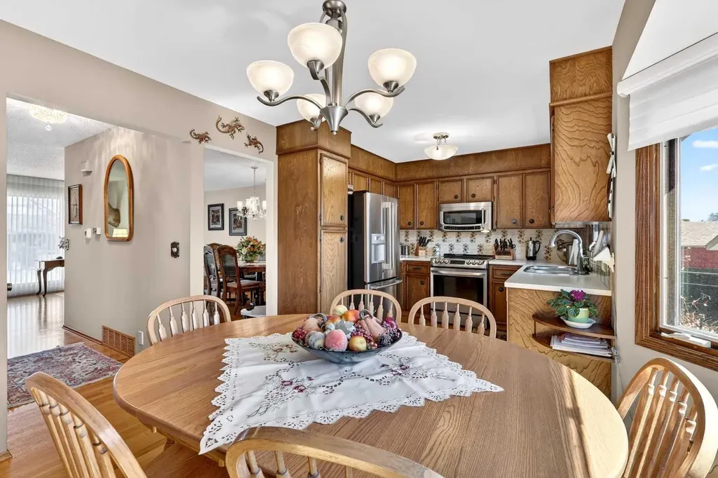 168 Templewood Drive NE Calgary AB T1Y4G8