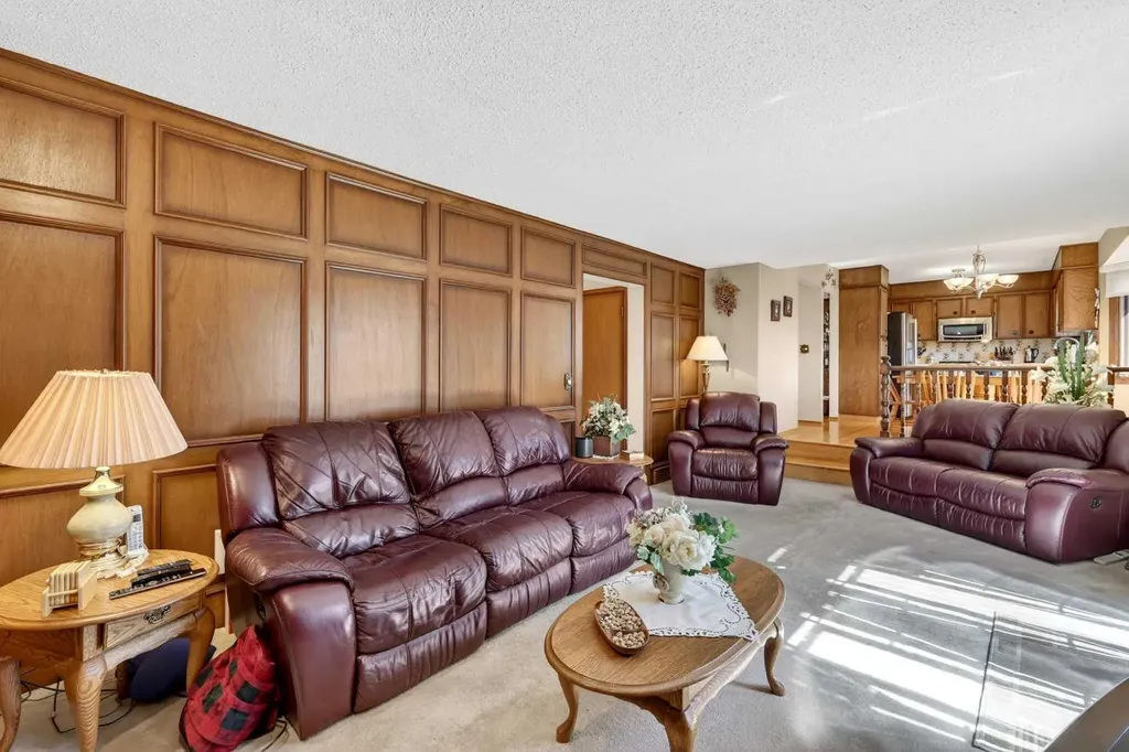 168 Templewood Drive NE Calgary AB T1Y4G8