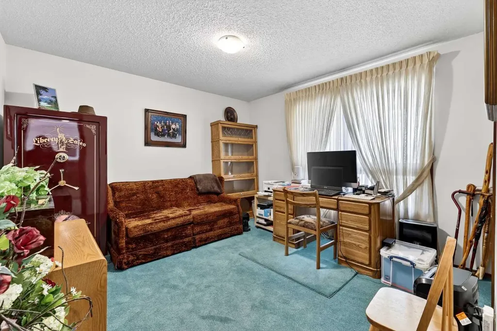 168 Templewood Drive NE Calgary AB T1Y4G8