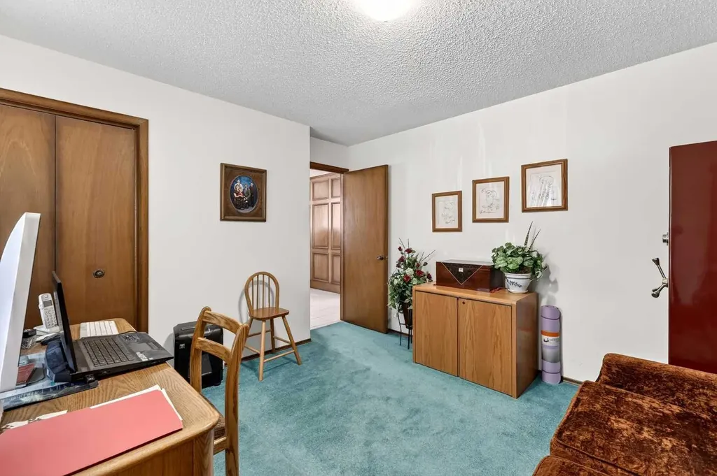 168 Templewood Drive NE Calgary AB T1Y4G8