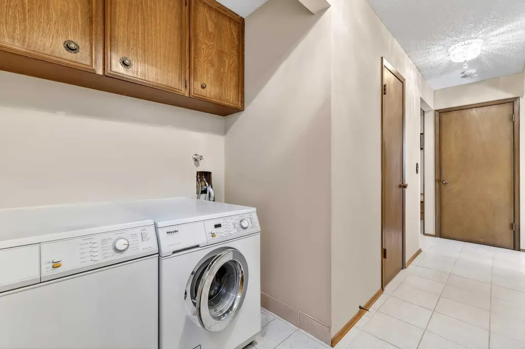 168 Templewood Drive NE Calgary AB T1Y4G8