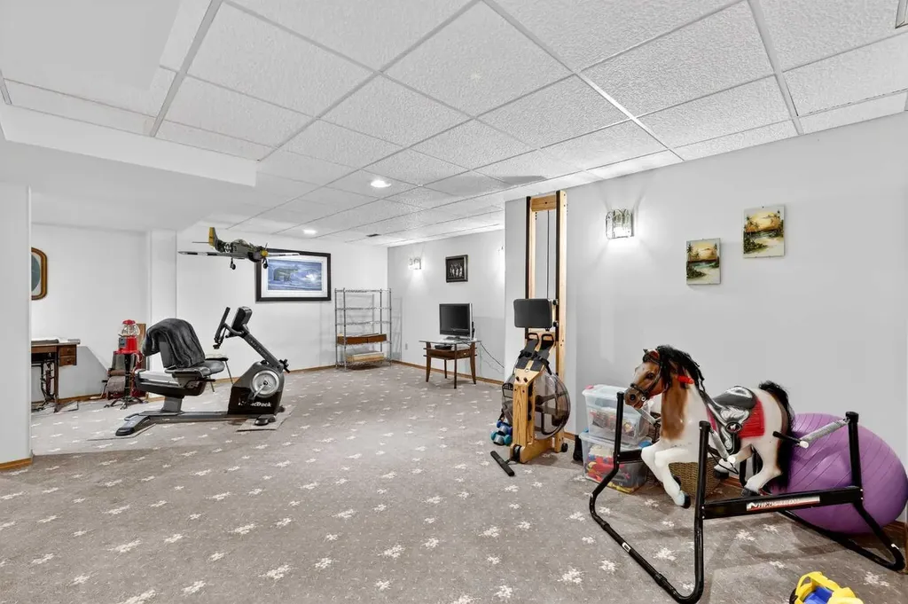 168 Templewood Drive NE Calgary AB T1Y4G8