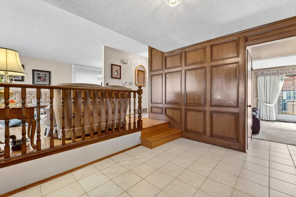 168 Templewood Drive NE Calgary AB T1Y4G8