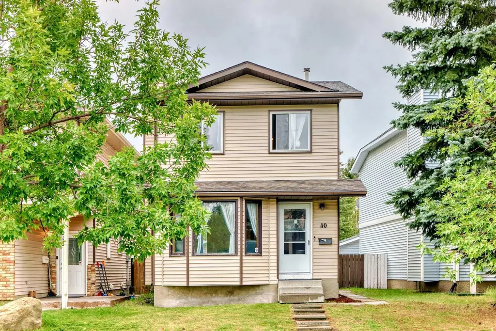 110 Edgeburn Crescent NW Calgary AB T3A 4K3