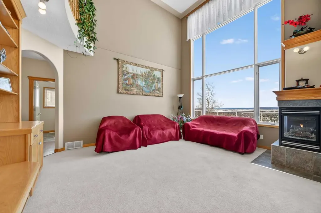 359 Rocky Ridge Drive NW Calgary AB T3G4X3