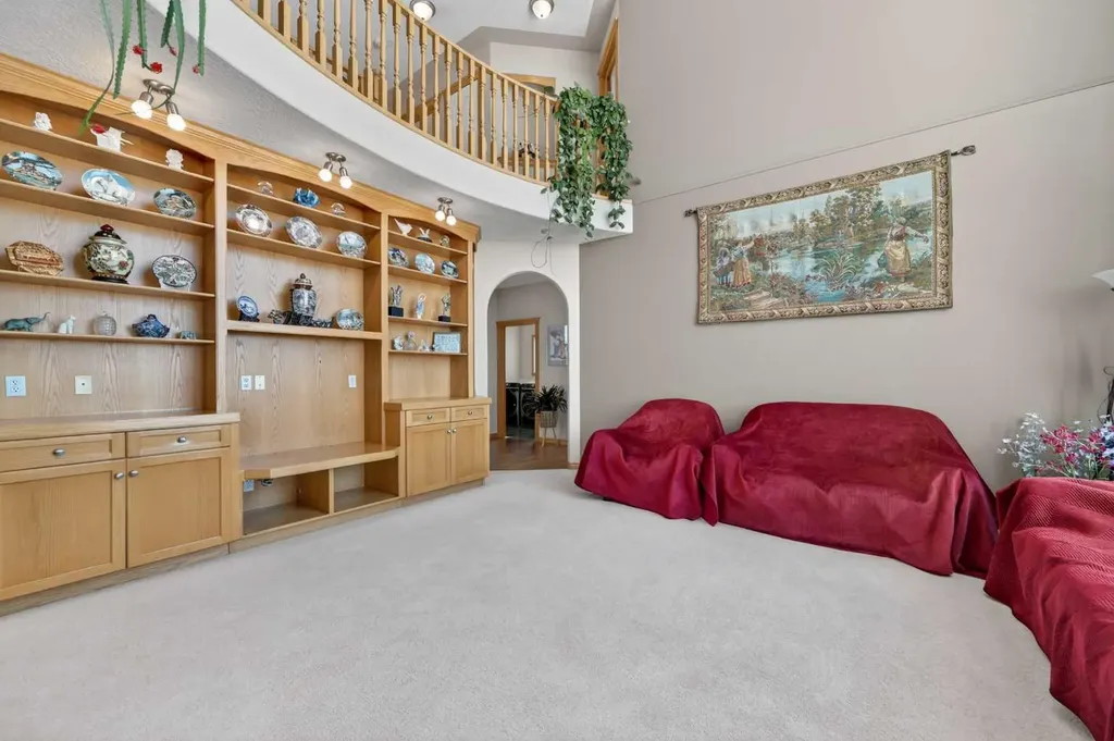 359 Rocky Ridge Drive NW Calgary AB T3G4X3