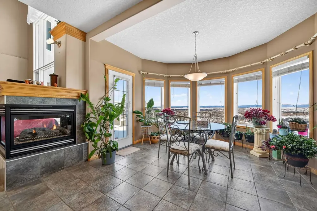 359 Rocky Ridge Drive NW Calgary AB T3G4X3