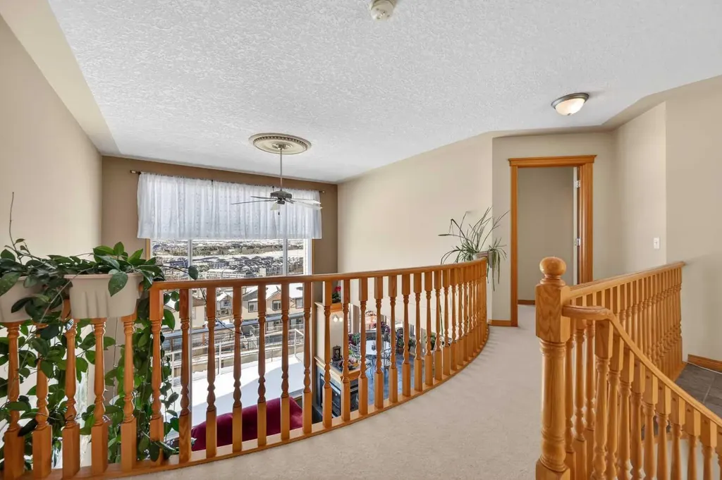 359 Rocky Ridge Drive NW Calgary AB T3G4X3