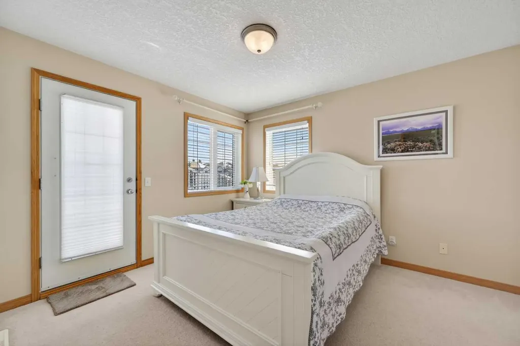 359 Rocky Ridge Drive NW Calgary AB T3G4X3