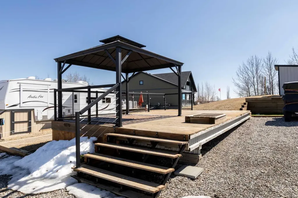 25054 South Pine Lake Road Rural Red Deer County AB T0M 1S0