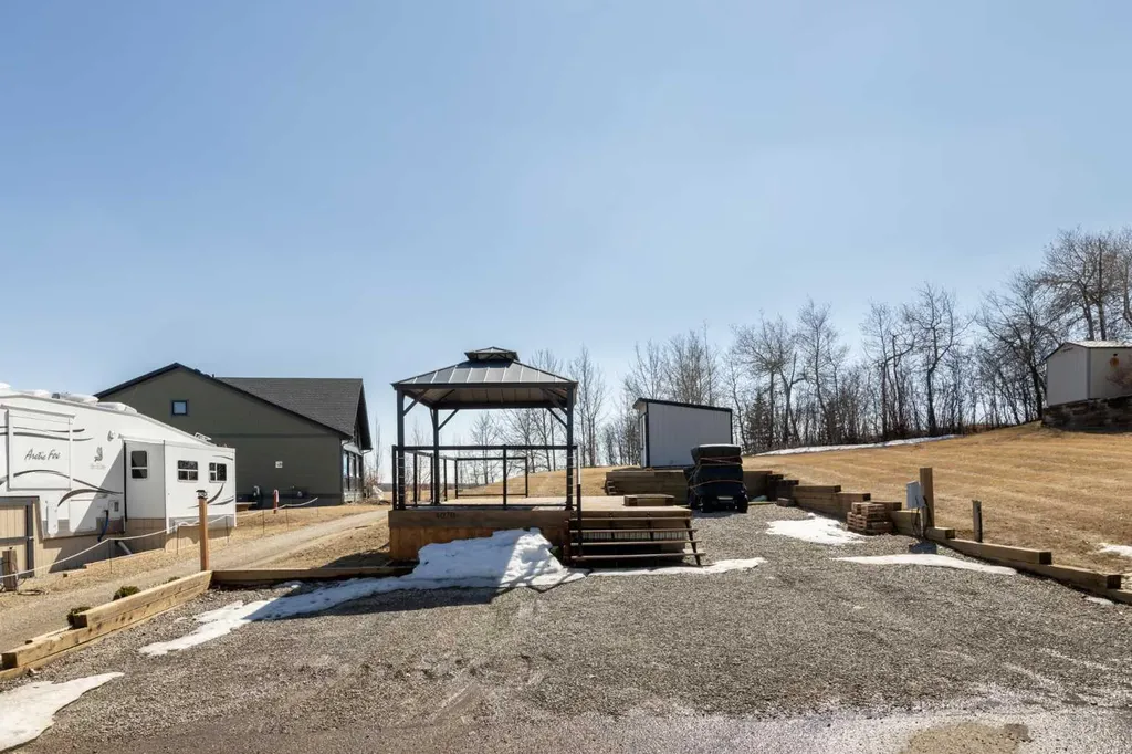 25054 South Pine Lake Road Rural Red Deer County AB T0M 1S0