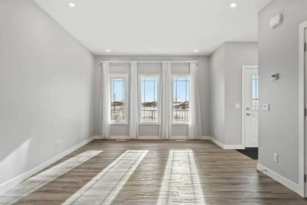 1058 Alpine Avenue SW Calgary AB T2Y 0T1