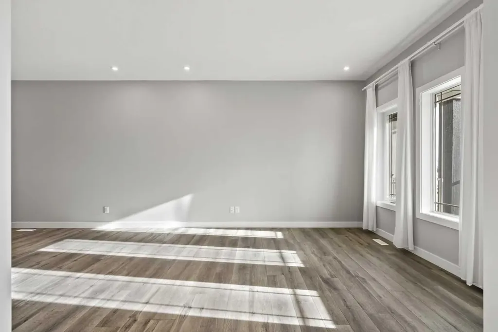 1058 Alpine Avenue SW Calgary AB T2Y 0T1