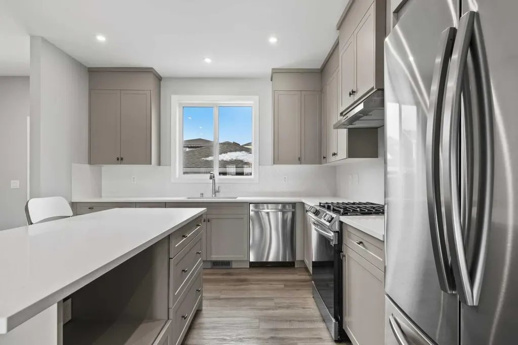 1058 Alpine Avenue SW Calgary AB T2Y 0T1