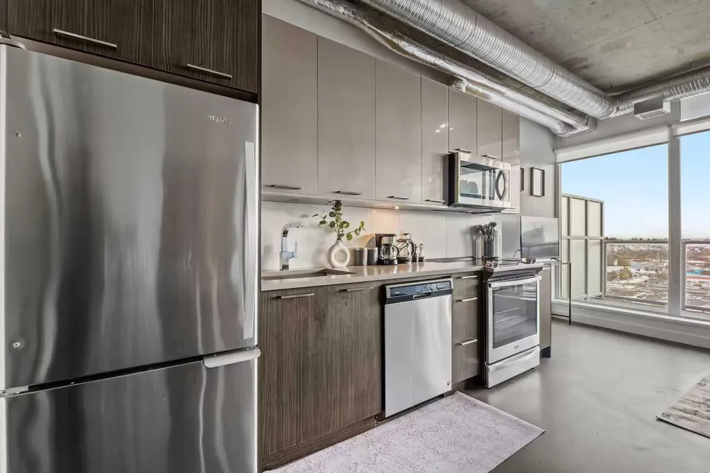 624 8 Avenue SE Calgary AB T2G 1S7