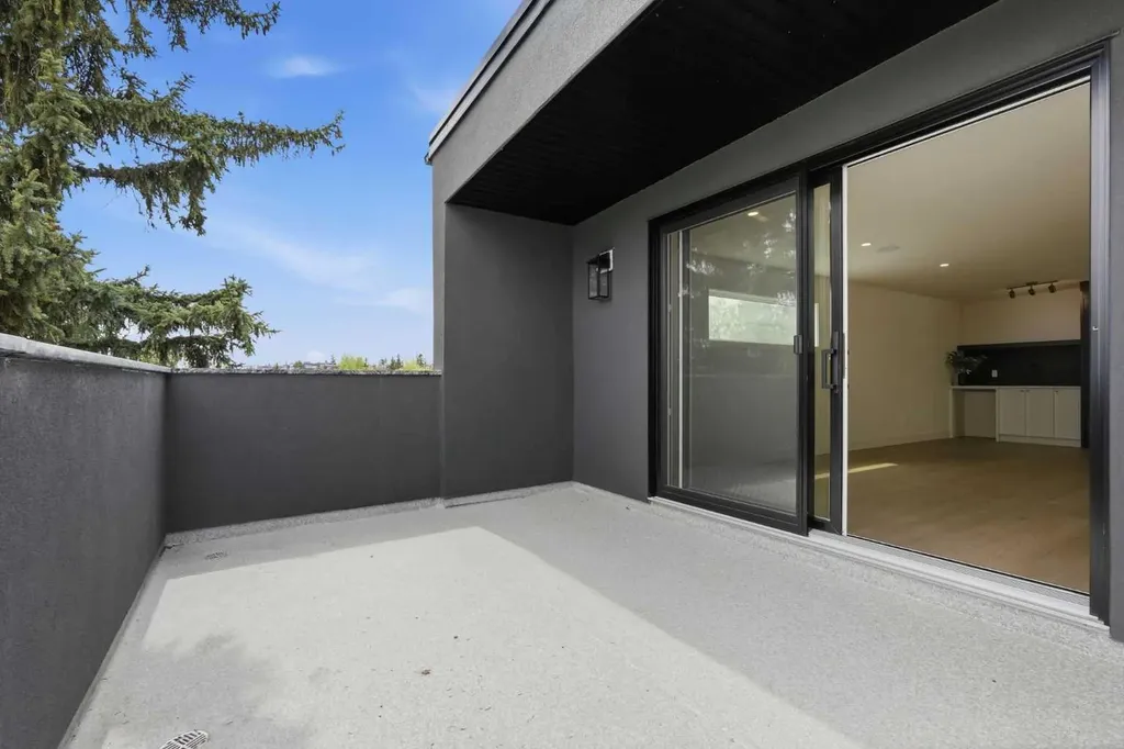 2521 19a Street SW Calgary AB T2T 4Z1