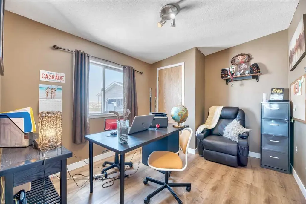 233076 Range Road 245 Rural Wheatland County AB T1P 1J6