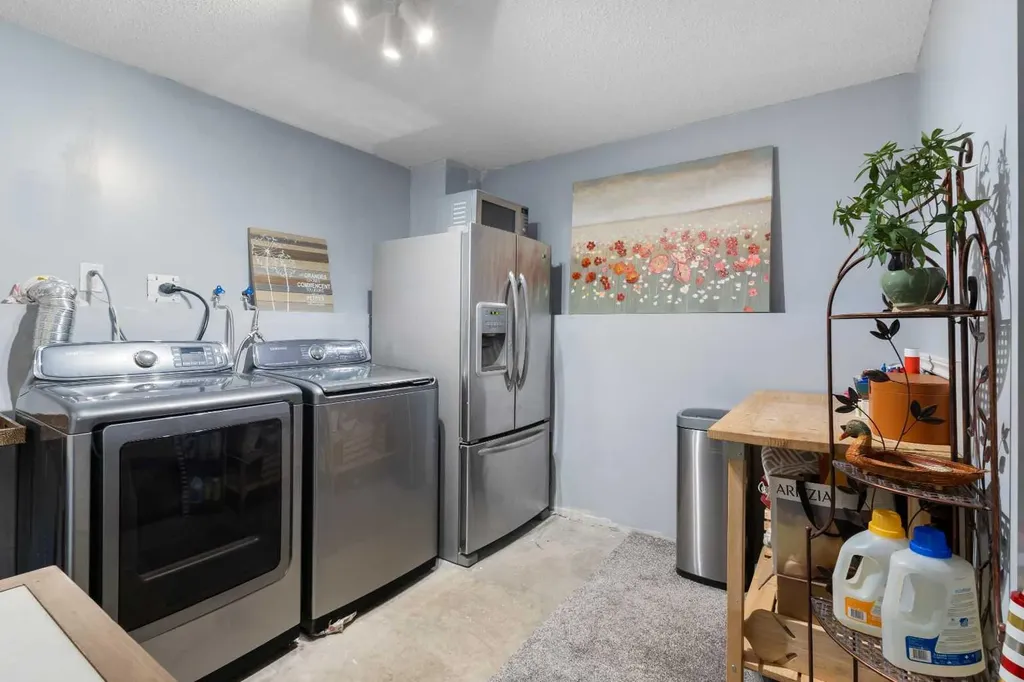 405 Highwood Village Place NW High River AB T1V 1W1