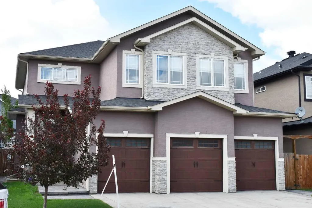 120 Kinniburgh Circle Chestermere AB T1X 0P8
