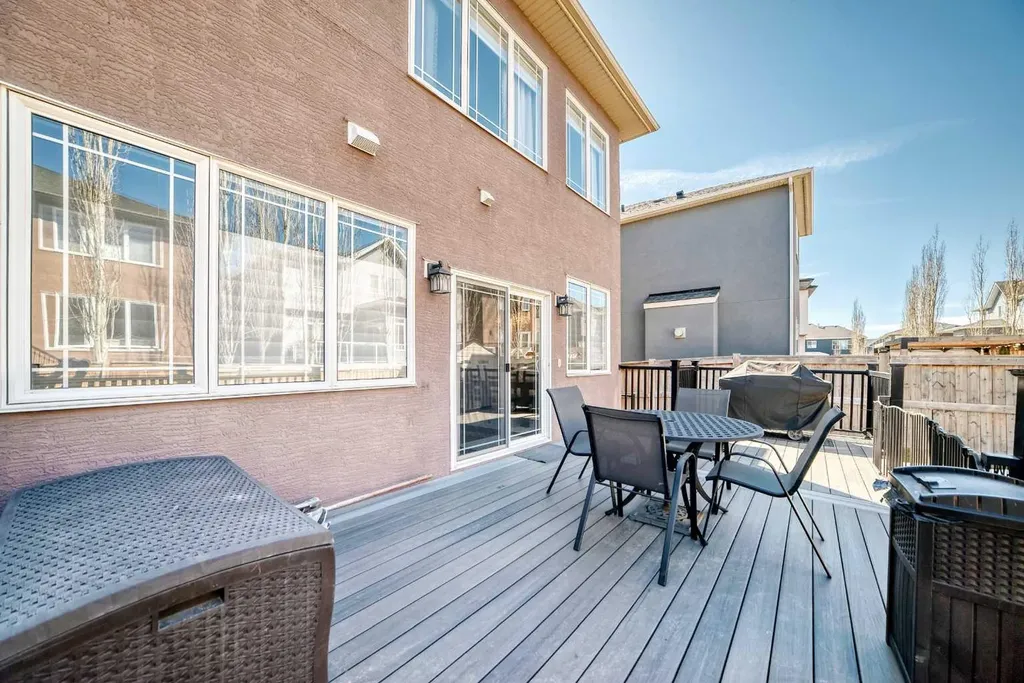 120 Kinniburgh Circle Chestermere AB T1X 0P8
