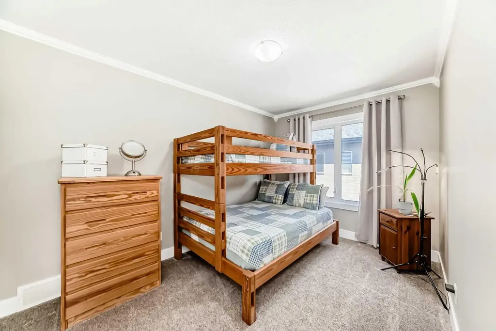 120 Kinniburgh Circle Chestermere AB T1X 0P8