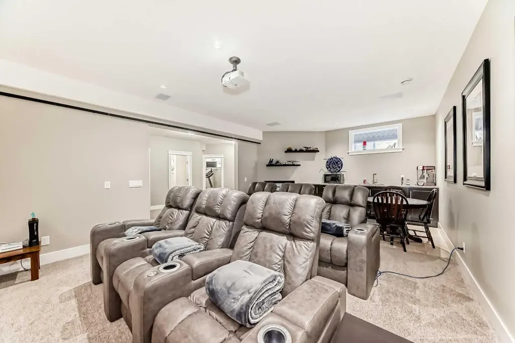 120 Kinniburgh Circle Chestermere AB T1X 0P8