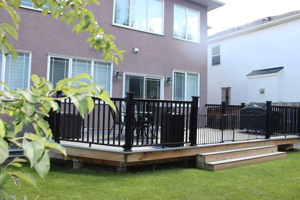 120 Kinniburgh Circle Chestermere AB T1X 0P8