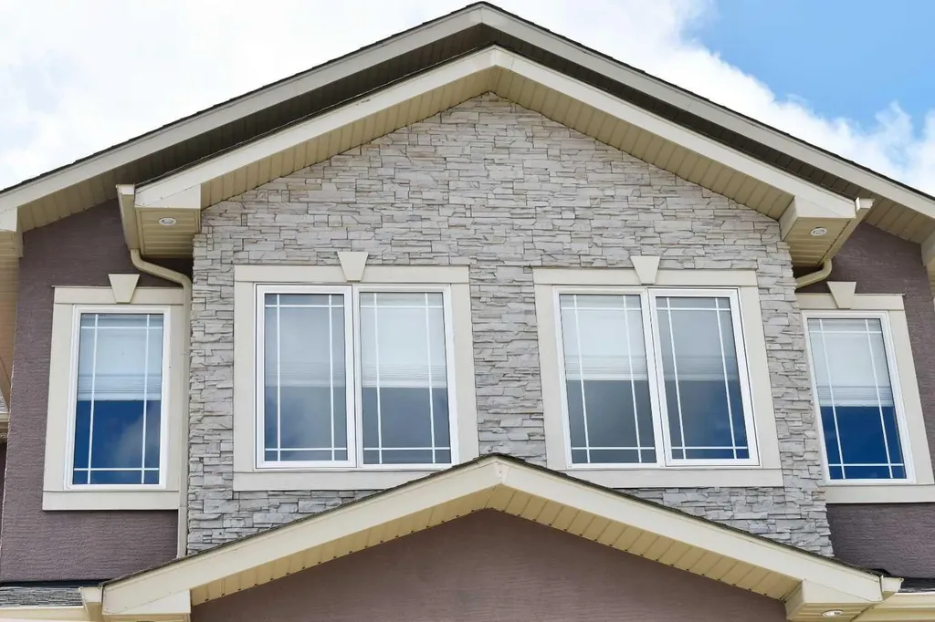 120 Kinniburgh Circle Chestermere AB T1X 0P8