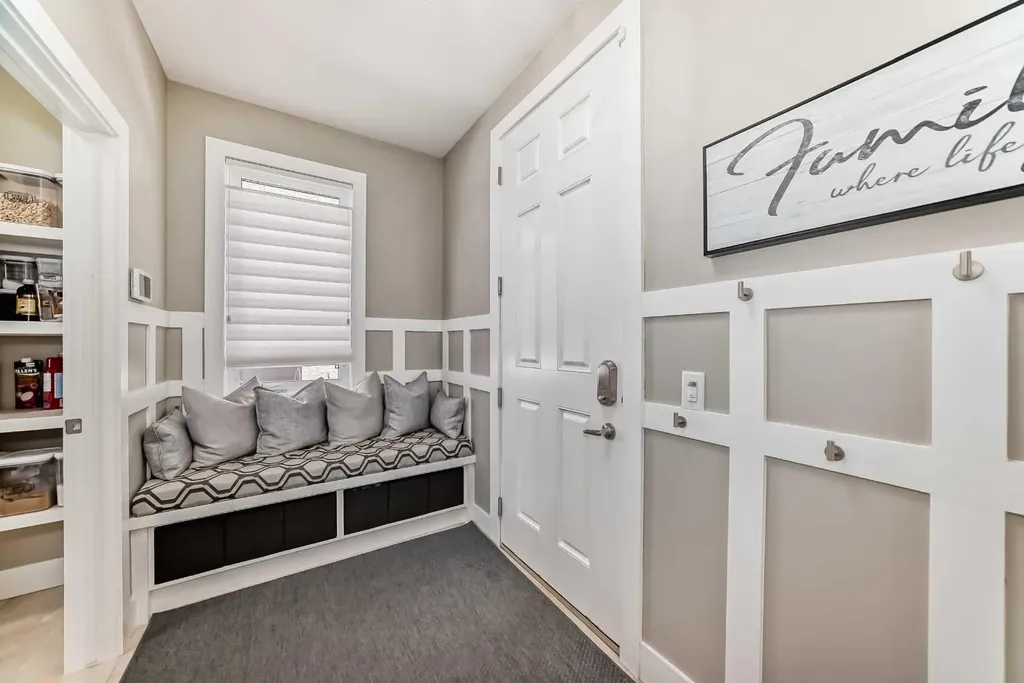 120 Kinniburgh Circle Chestermere AB T1X 0P8
