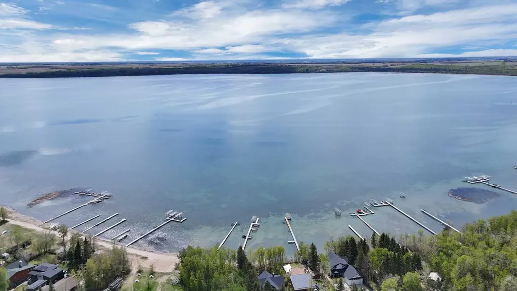 1225 Breakers Way Sunbreaker Cove AB T0C 0J0
