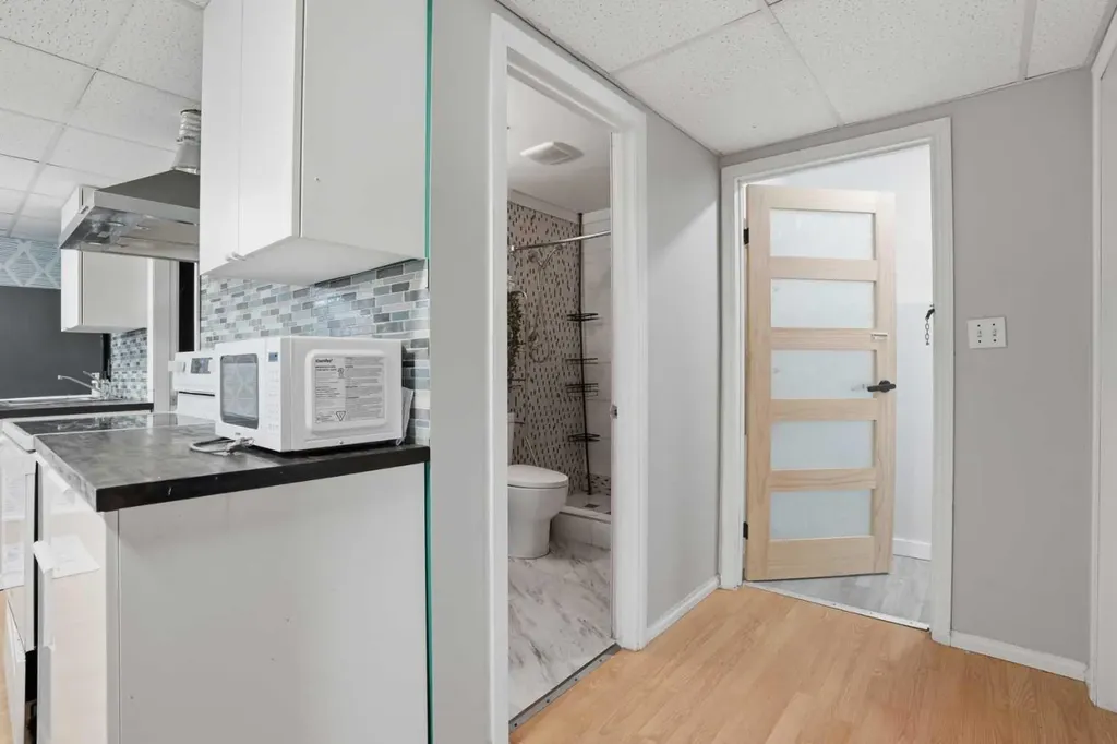 246 Martinvalley Mews NE Calgary AB T3J 4W3