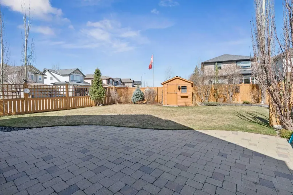 202 Tusslewood Terrace NW Calgary AB T3L 2W5
