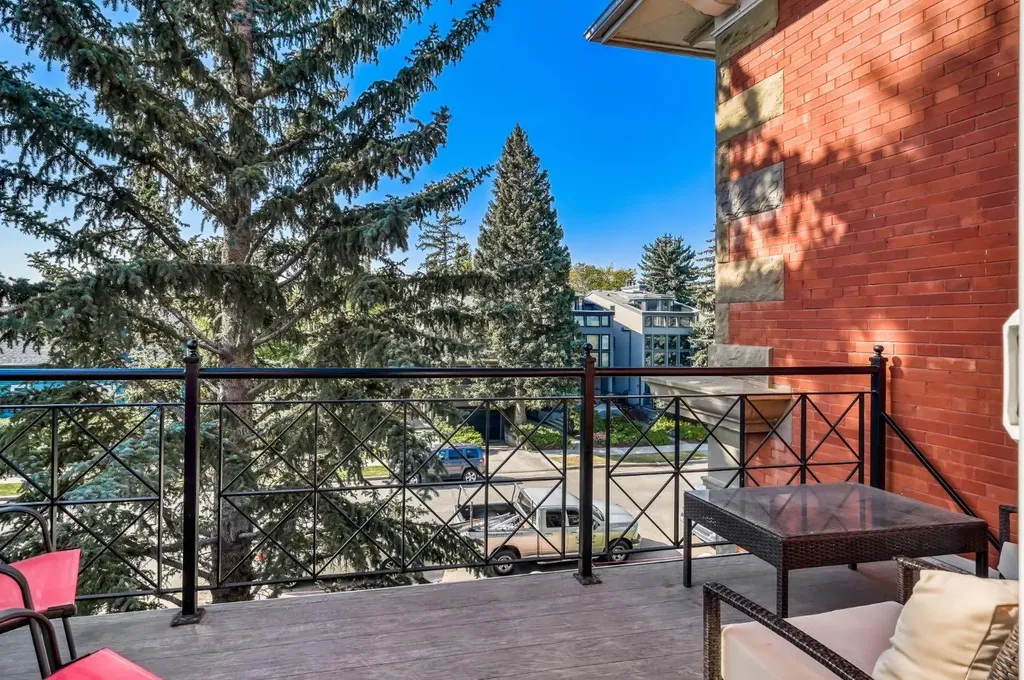 3650 2 Street SW Calgary AB T2S1T8