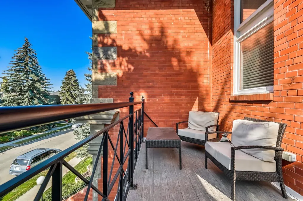 3650 2 Street SW Calgary AB T2S1T8