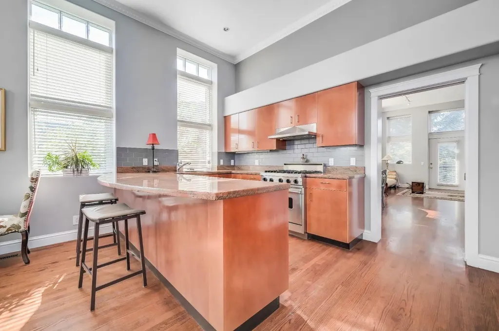 3650 2 Street SW Calgary AB T2S1T8